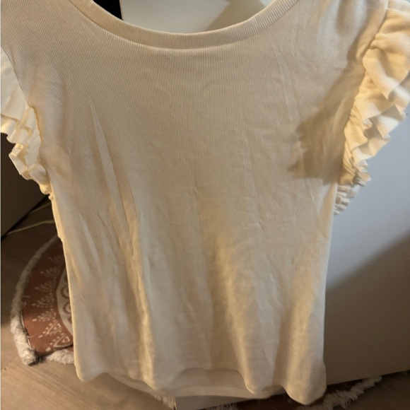 Cream Ruffle Sleeve Top - Picture 2 of 4